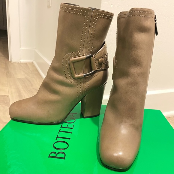 Bottega veneta intrecciato leather buckle boot - Picture 1 of 8